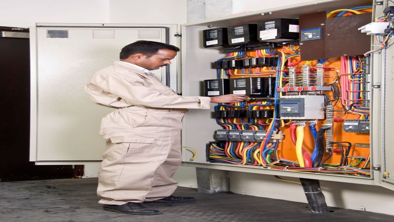 Warning Signs It is Time to Hire a Commercial Electrician in Newnan GA