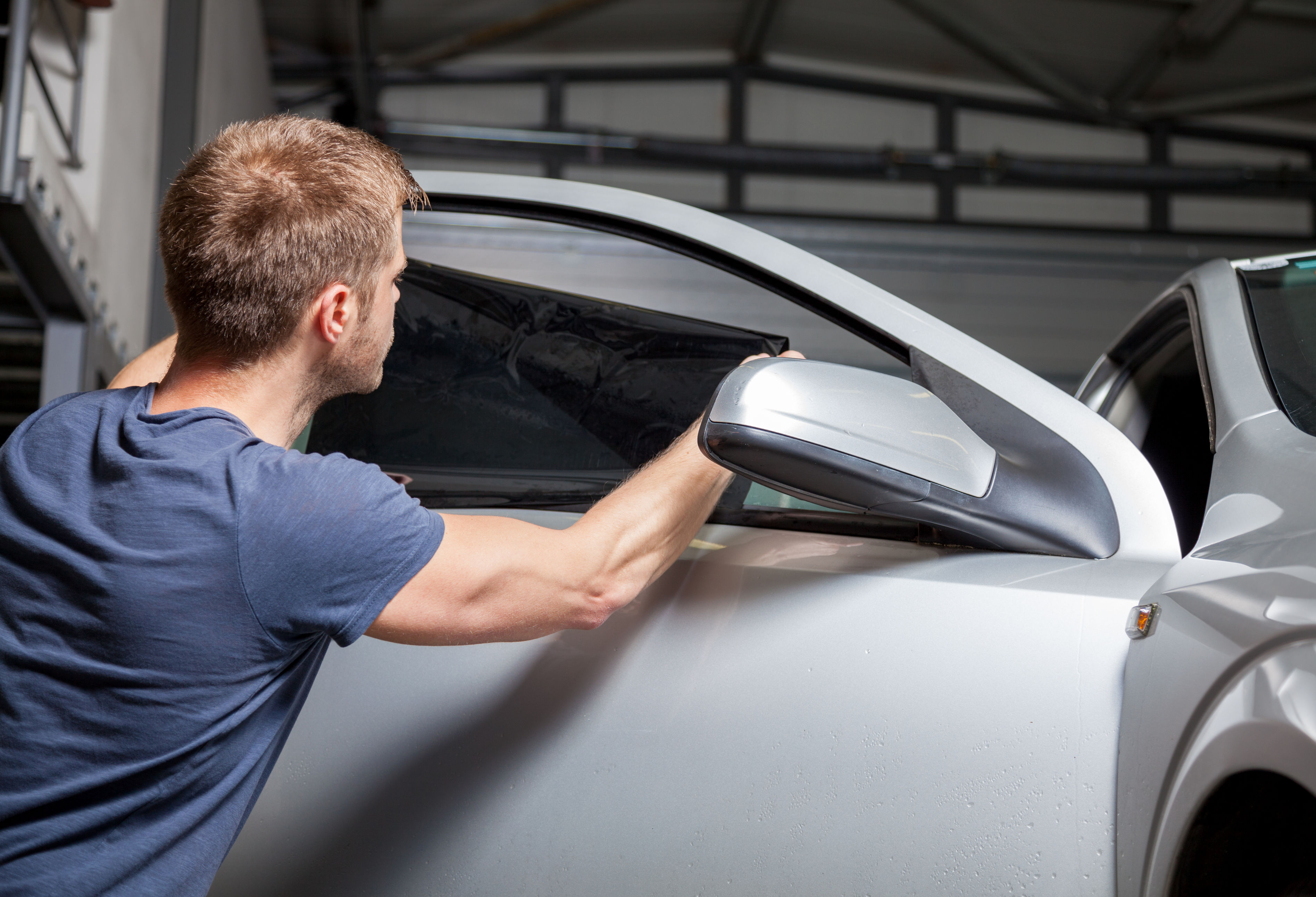 Why Hire an Expert for Car Window Tinting in Green Valley