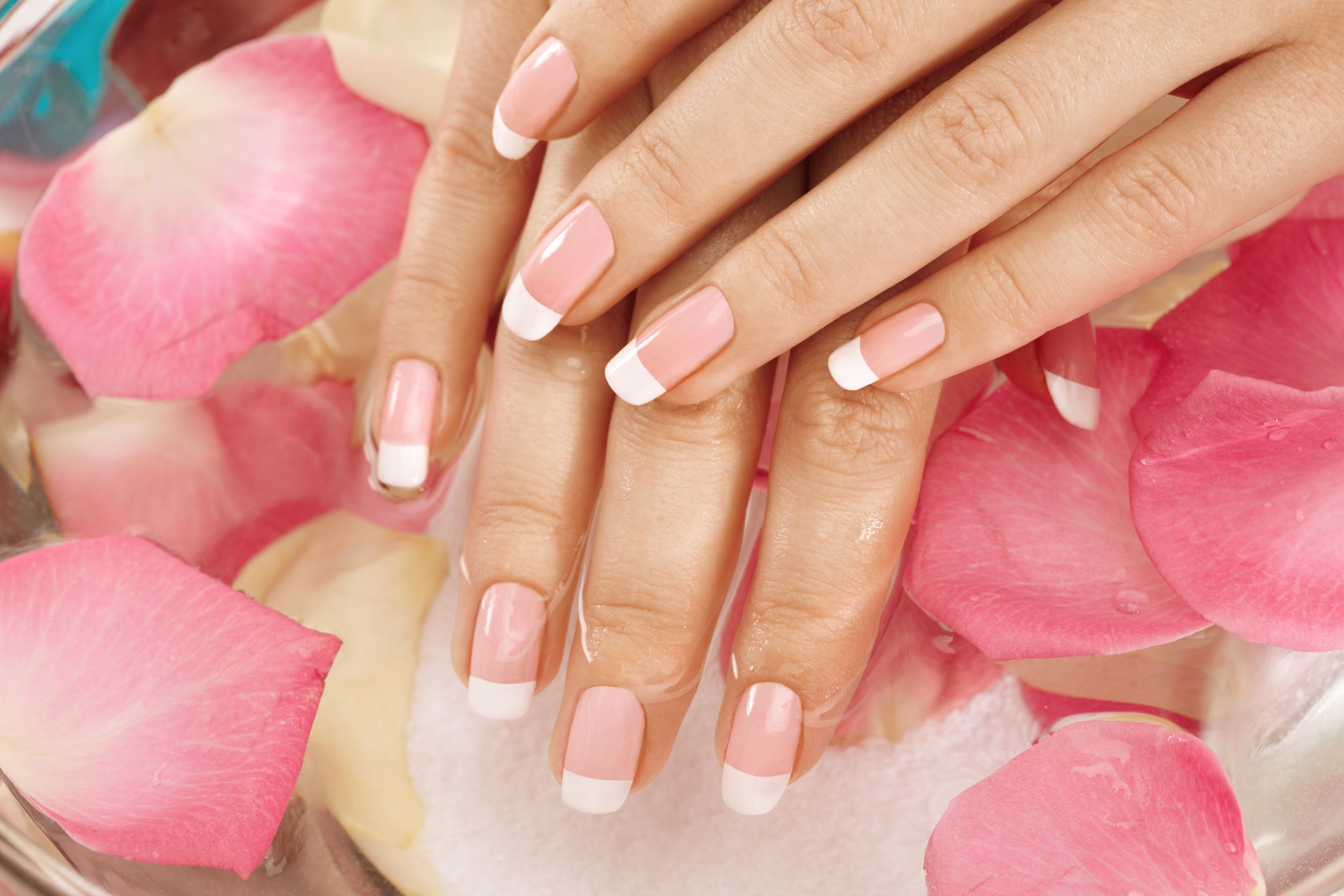 What to Expect from a Manicure Course