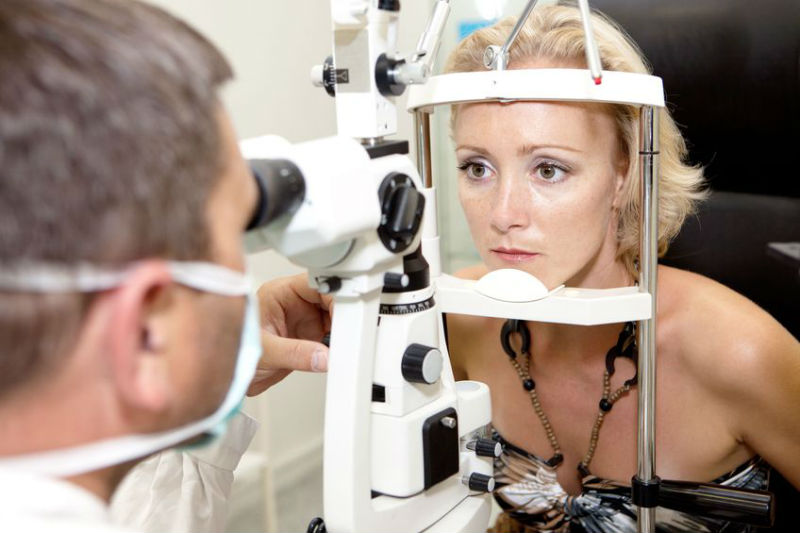 Tools and Equipment Used by an Ophthalmologist in Murrieta CA