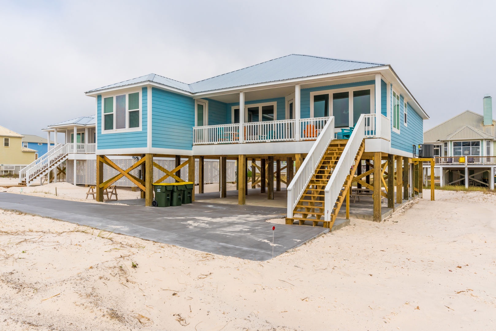 Should You Clean Your Gulf Shores Condo Rentals at the End of Your Stay