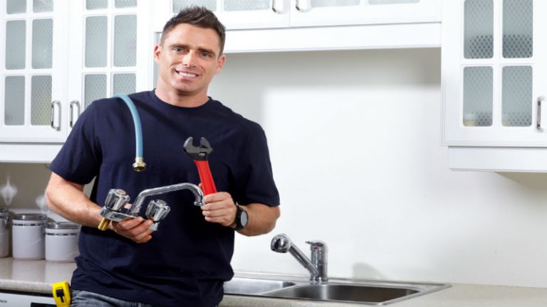 Tips for Choosing the Right Plumber for Plumbing Services in Charleston, SC